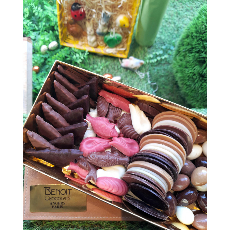 Coffret Pâques assortiment Caramandes® & chocolats
