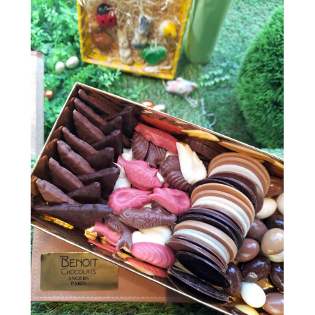 Coffret Pâques assortiment Caramandes® & chocolats