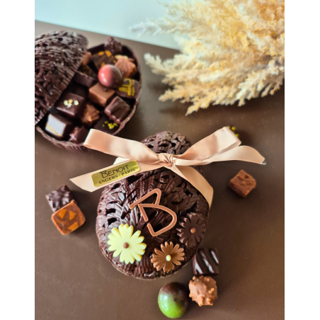 Œuf Dentelle – Chocolat Noir, Garni de bonbons chocolat (230g à 1kg)